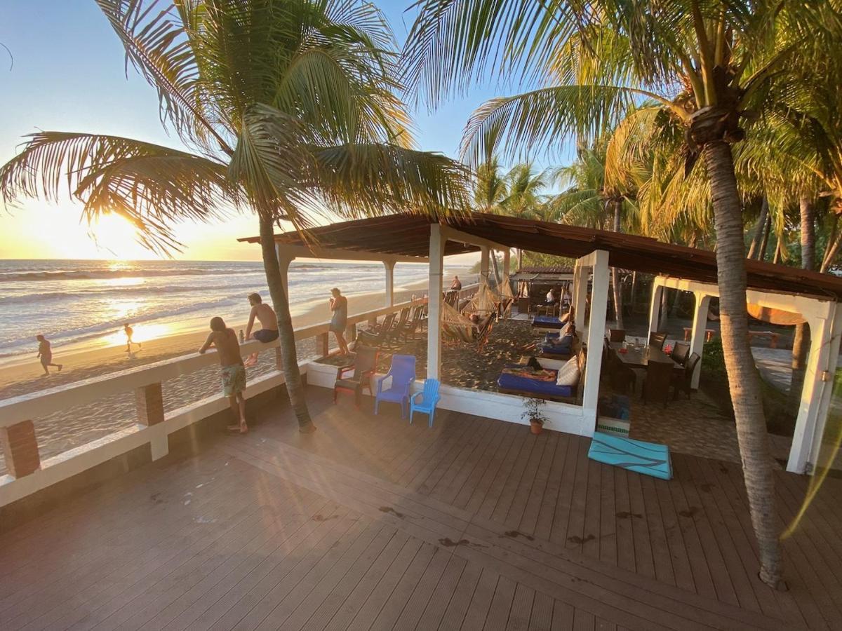 Transito Solid Surf Camp Hostel Nicaragua מראה חיצוני תמונה