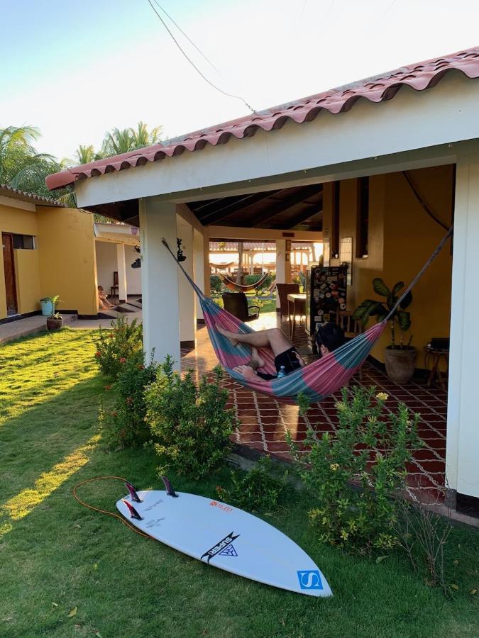 Transito Solid Surf Camp Hostel Nicaragua מראה חיצוני תמונה